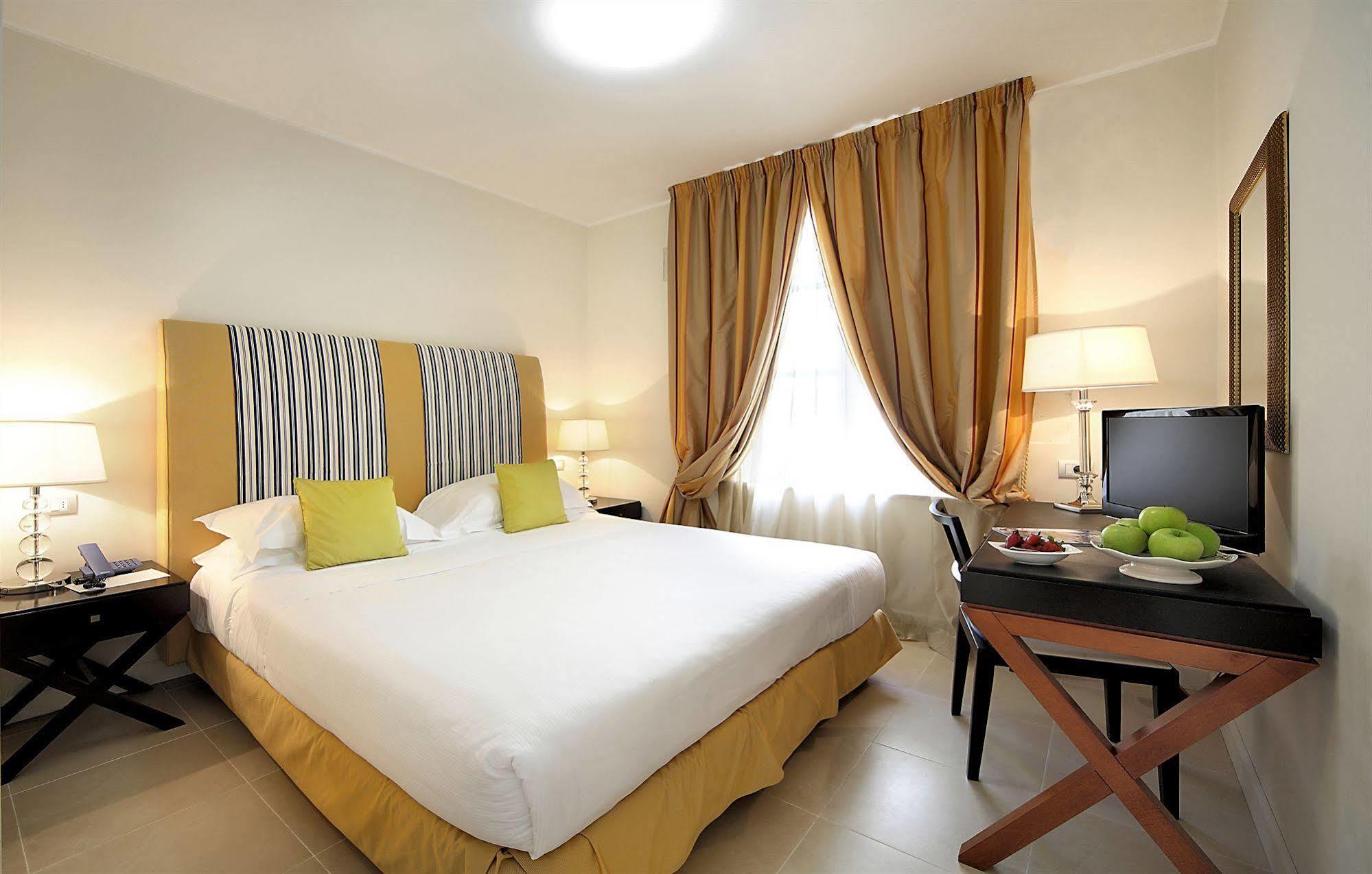 Hotel Palazzo Cavalieri Syracuse Exterior photo